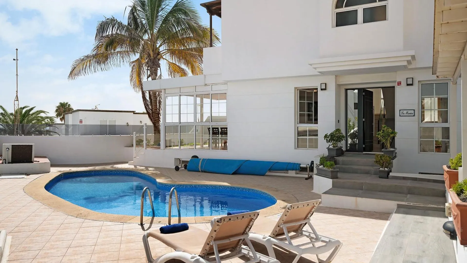 La Marina Villa Puerto del Carmen